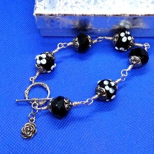 8" Lamp Work/Murano Glass Beads Bracelet.